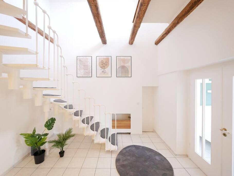 110 M2, Dachterrasse, Kueche, Zentral, Ruhige Lage Διαμέρισμα Πάντερμπορν Εξωτερικό φωτογραφία