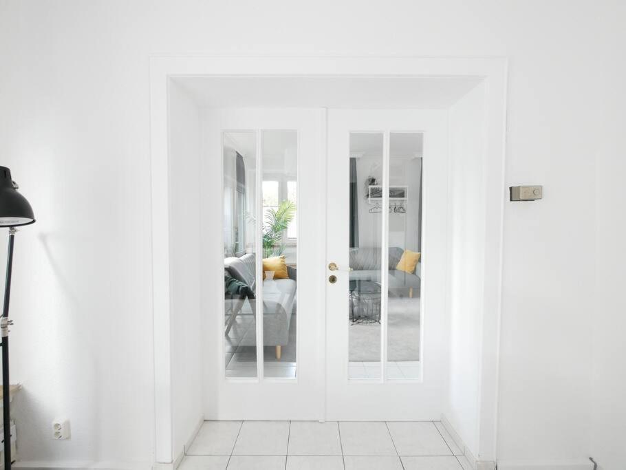 110 M2, Dachterrasse, Kueche, Zentral, Ruhige Lage Διαμέρισμα Πάντερμπορν Εξωτερικό φωτογραφία